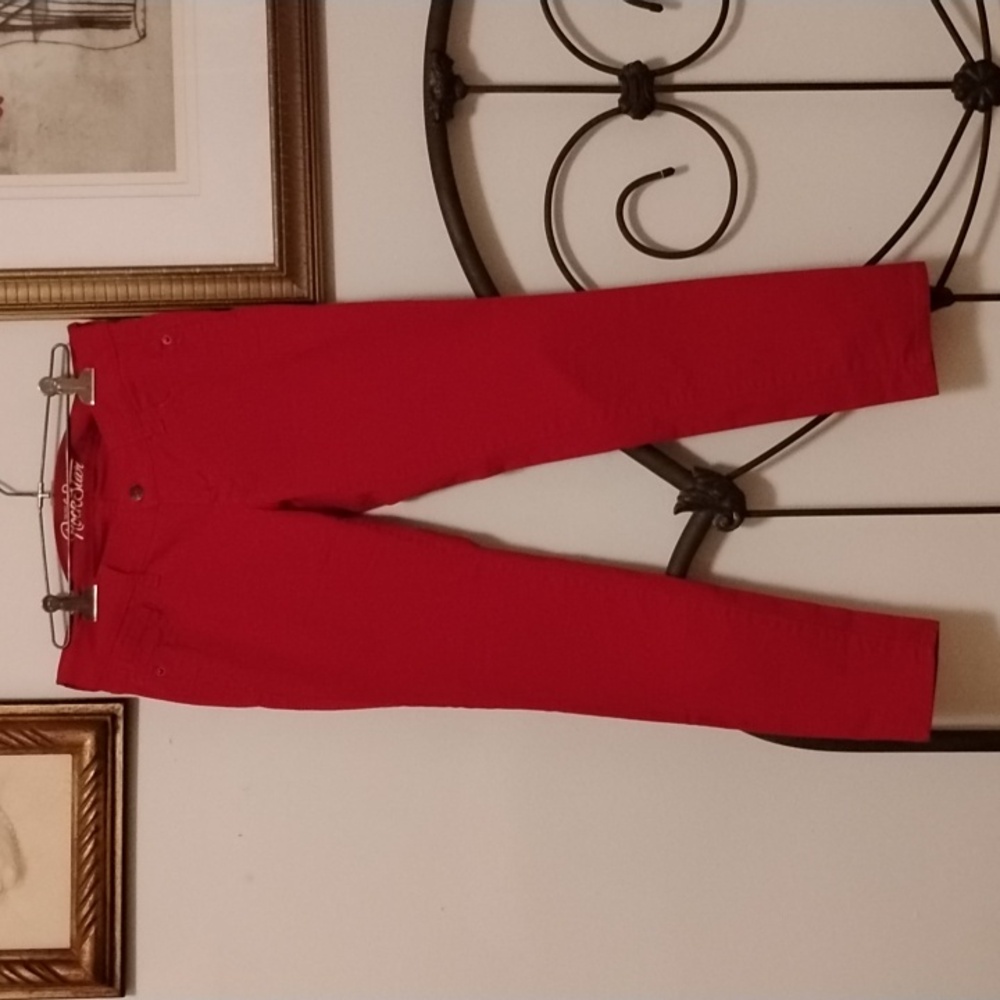 Old Navy Rockstar Low Rise Jeans Red Size 6 Petite *Fits Like Size 2*
